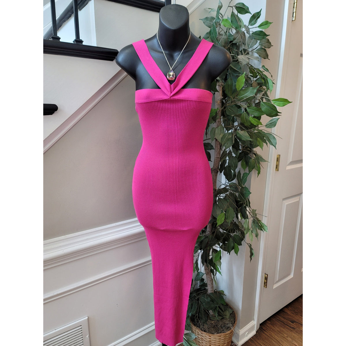 Boohoo Maxi Dress Women's Medium Hot Pink Ribbed Knit Two Tone Off The Shoulder