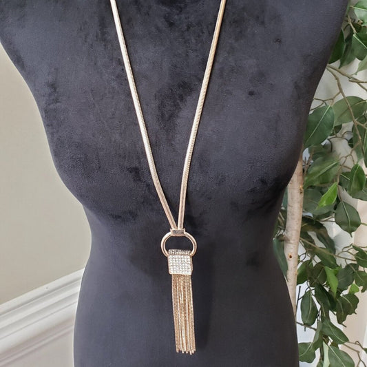 Womens Fashion Gold Tone Long Circle Fringe Pendant Necklace with Lobster Clasp