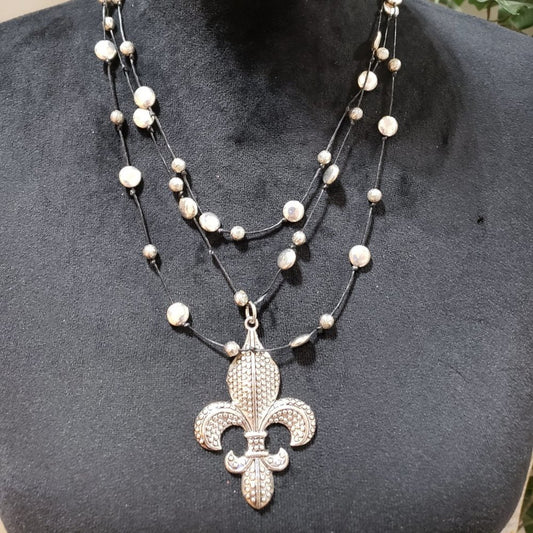 Womens Fashion Fleur-De-Lis Pendant Silver 3 Strand Necklace with Button Clasp