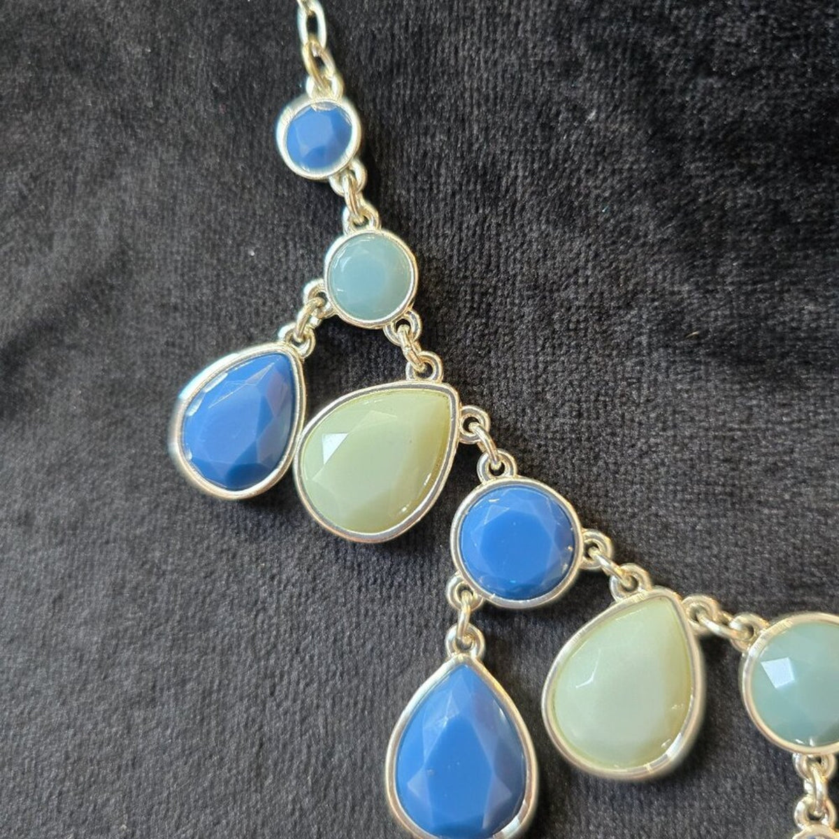 Womens Blue Olive Green Teardrop Rhinestone Necklace Jewelry with Lobster Clasp
