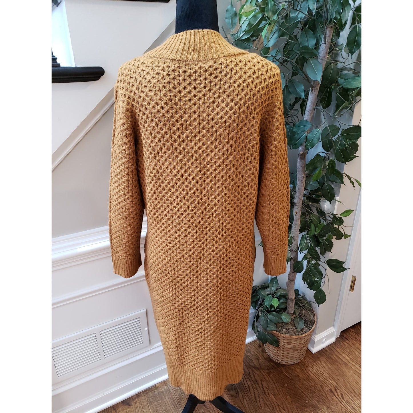 Sandra Darren Sweater Dress Women XL Brown Acrylic Textured Cable Knit Crew Neck