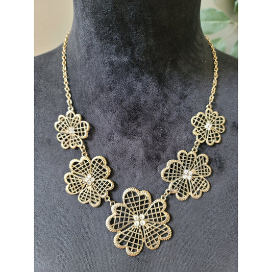 Women's Floral Filigree Statement Necklace With Lobster Clasp Elegant Jewelry