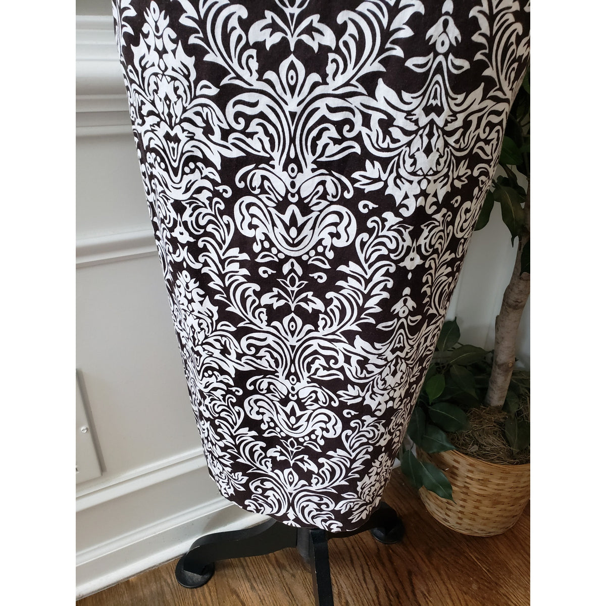 Cato Sheath Dress Womens 18W White Floral Pleated Knee Length Pockets Cap Sleeve