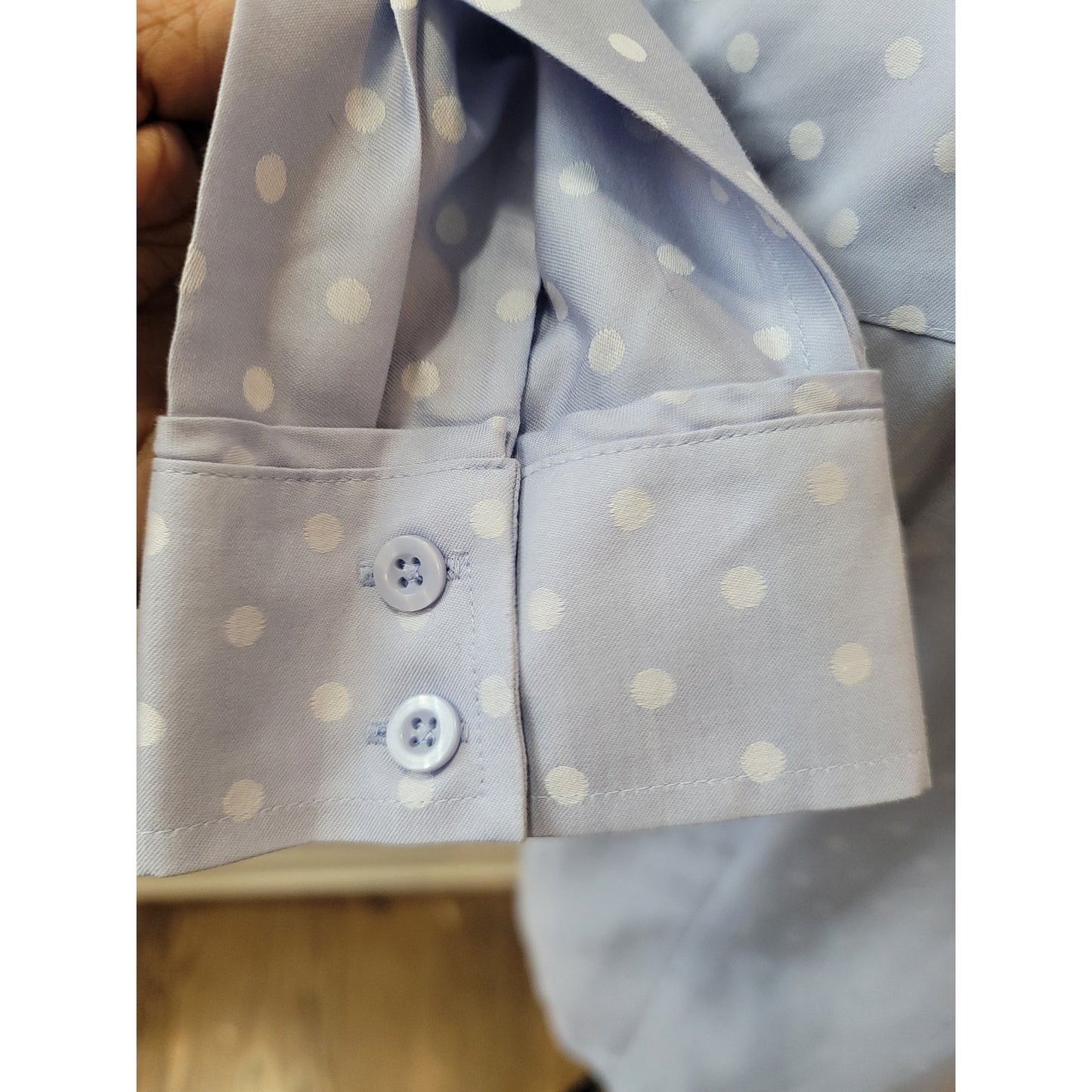 Chico's Button Front Shirt Women's Size 1 Medium Light Blue Polka Dot Cotton