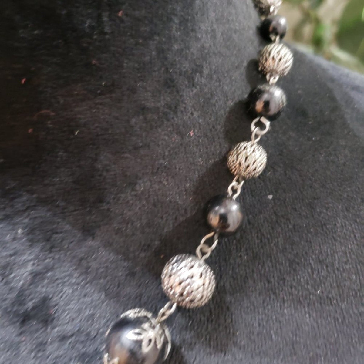 Women Fashion Black Rhinestone Beaded Silver Charm Collar Necklace w/ Lobster