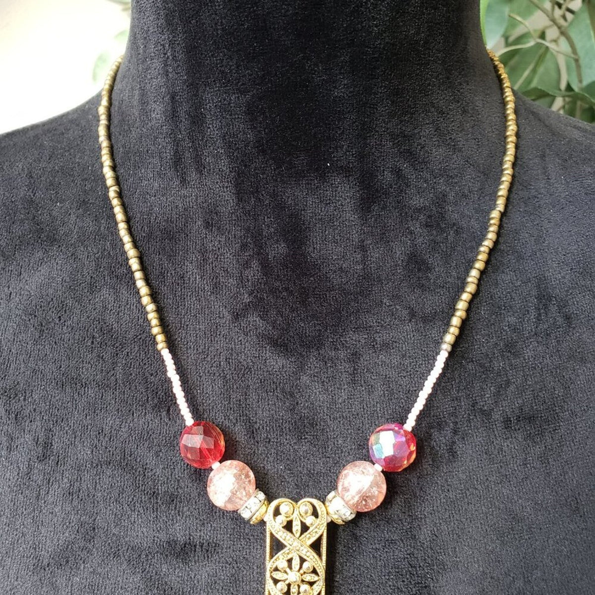 Womens Fashion Red Pink Crystal Gold Tone Pendant Necklace with Lobster Clasp