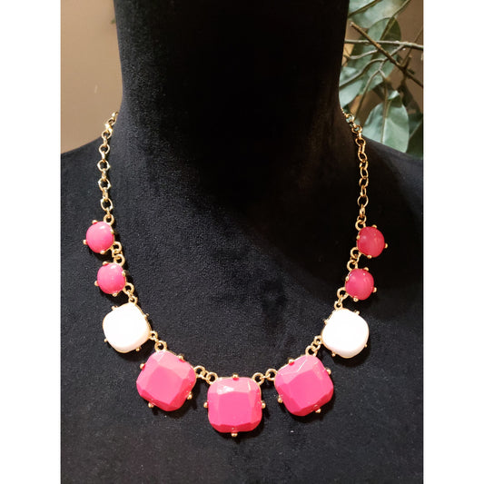 Womens Gold Tone Faceted Coral Pink and White Squared Away Collar Necklace