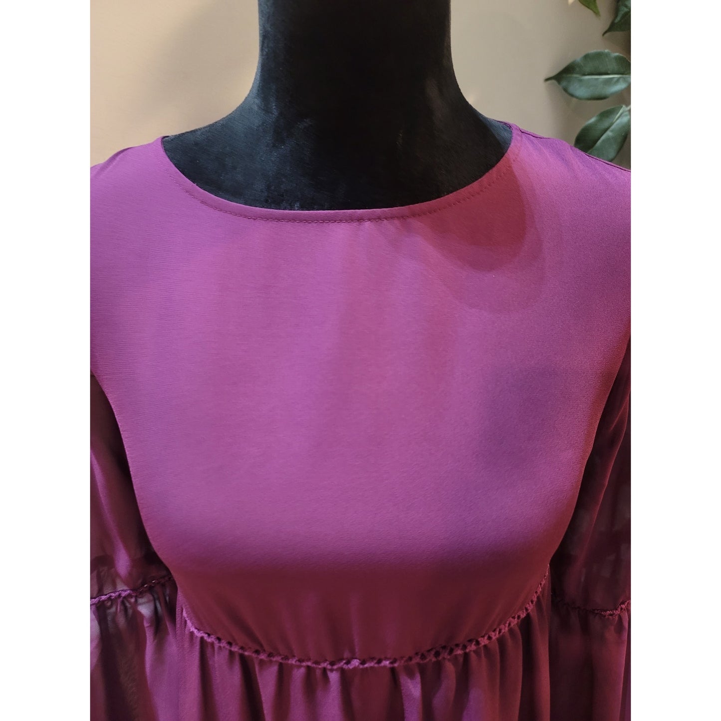 Stylus Top Women’s Size Medium Purple 100% Polyester Peplum Hem Bell Sleeves
