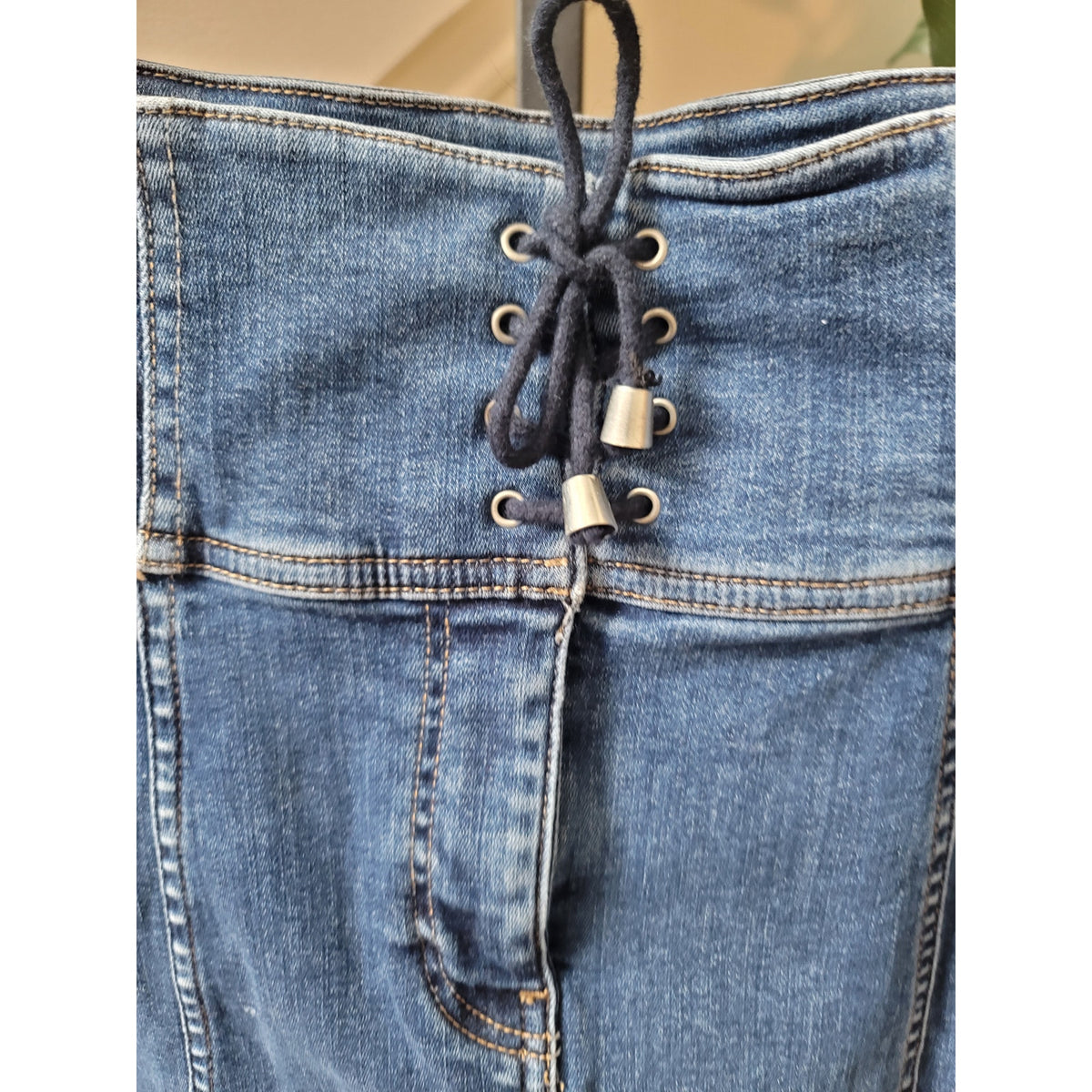 Free People Mini Skirt Women's SZ 4 Blue Denim Corset Waist Straight Fit Zip Fly