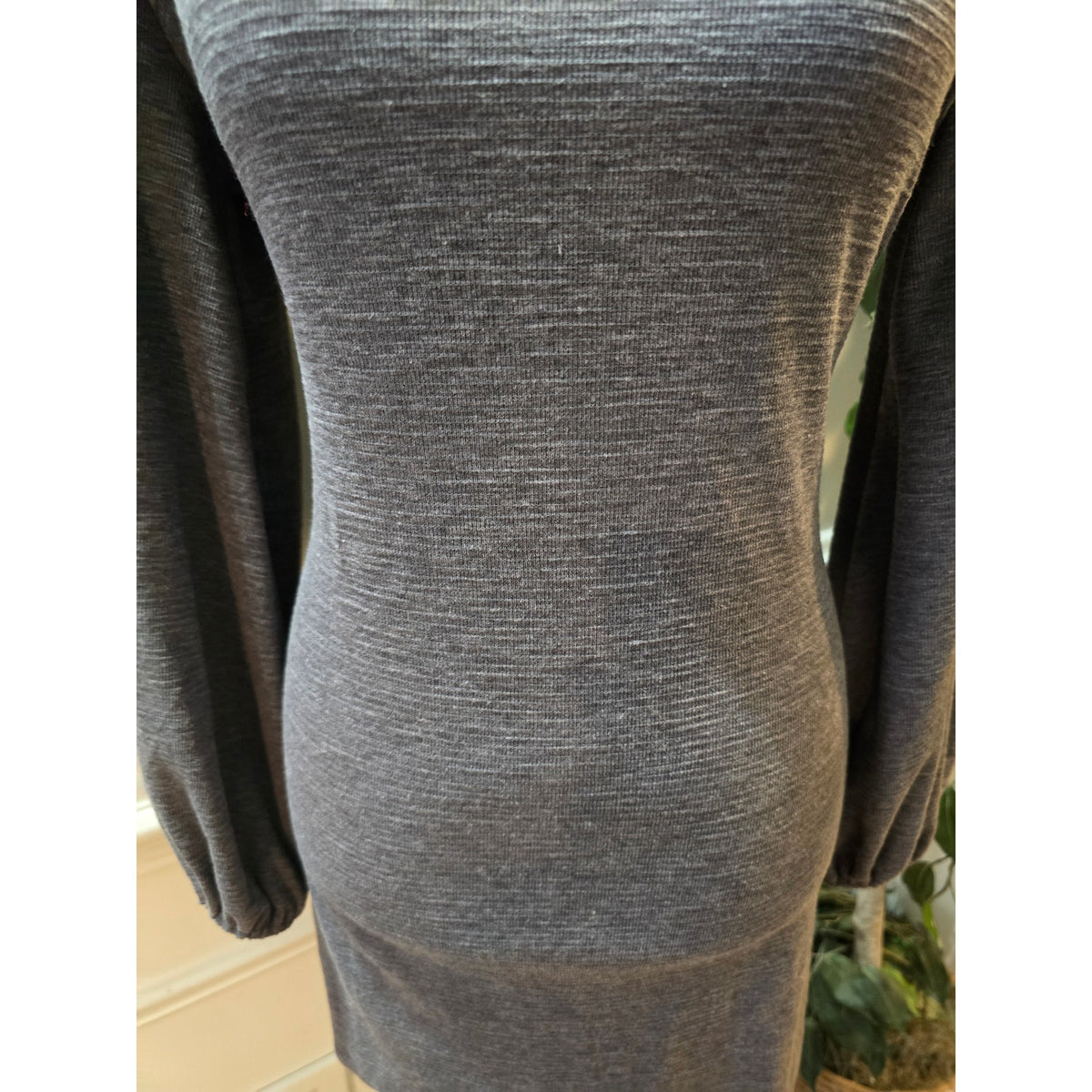 R Vivimos Knit Dress Women's Size Large Gray Solid Long Sleeves Crew Neck
