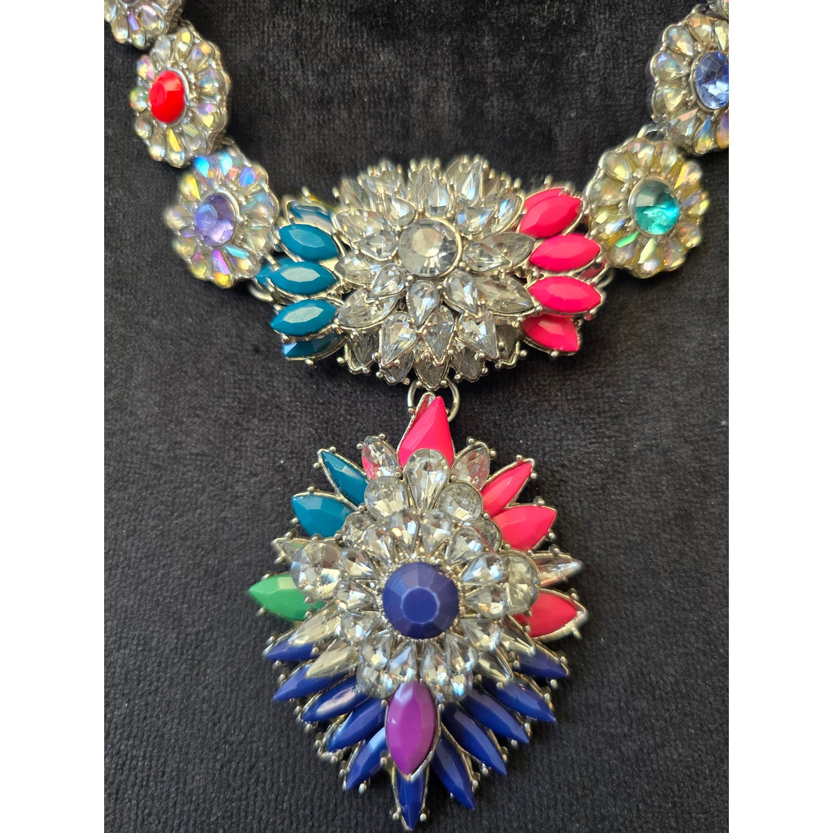 Women's Silver-tone Multi-color Rhinestone Medallion Pendant Statement Necklace
