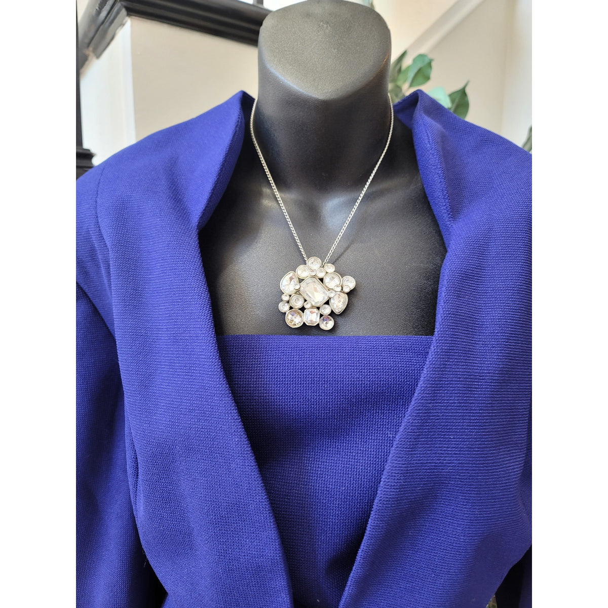 Bmj Studio Skirt Suit Women's Size 18 Blue Rhinestone Fully Lined Back Slit