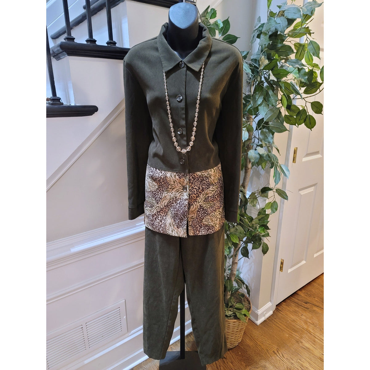 Helene Blake Co-Ord Set Women's Large Olive Green Animal Print Button Up Front