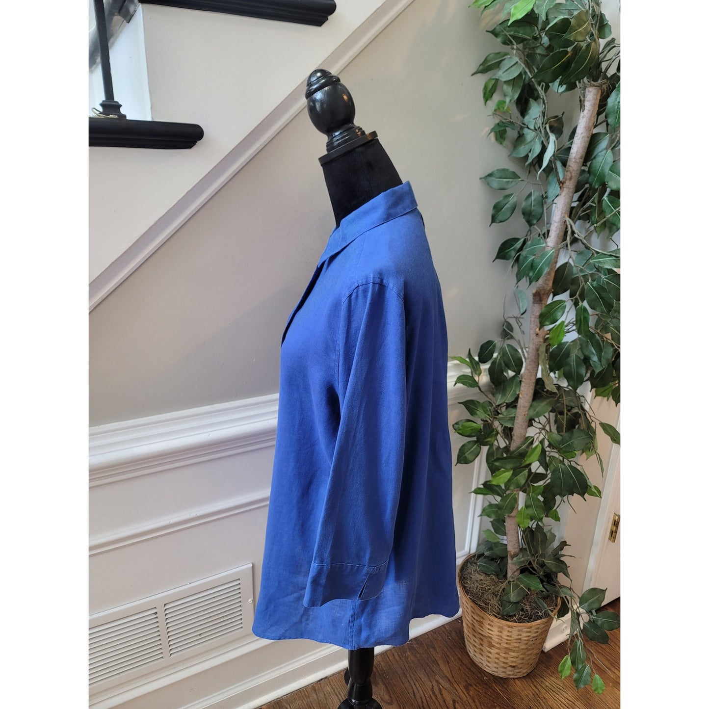 Chico's Linen Button Front Tunic Shirt Women's Size 1 Medium Blue Long Sleeves