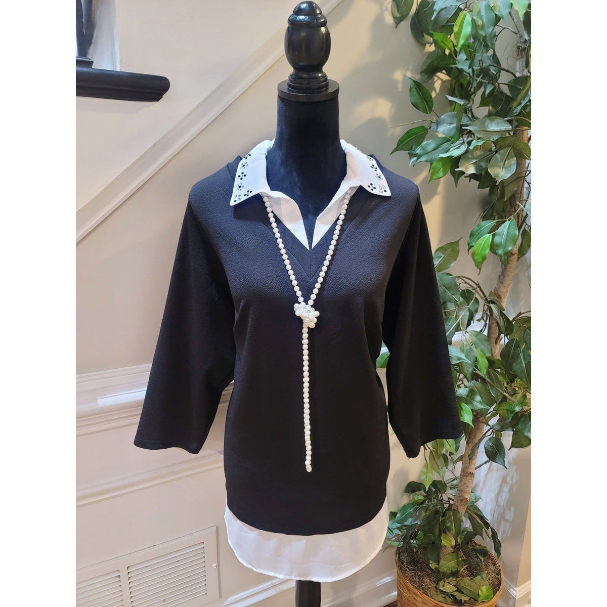 Adrianna Papell Twofer Top Women's Size 1X Black Ivory Rhinestone Embellished