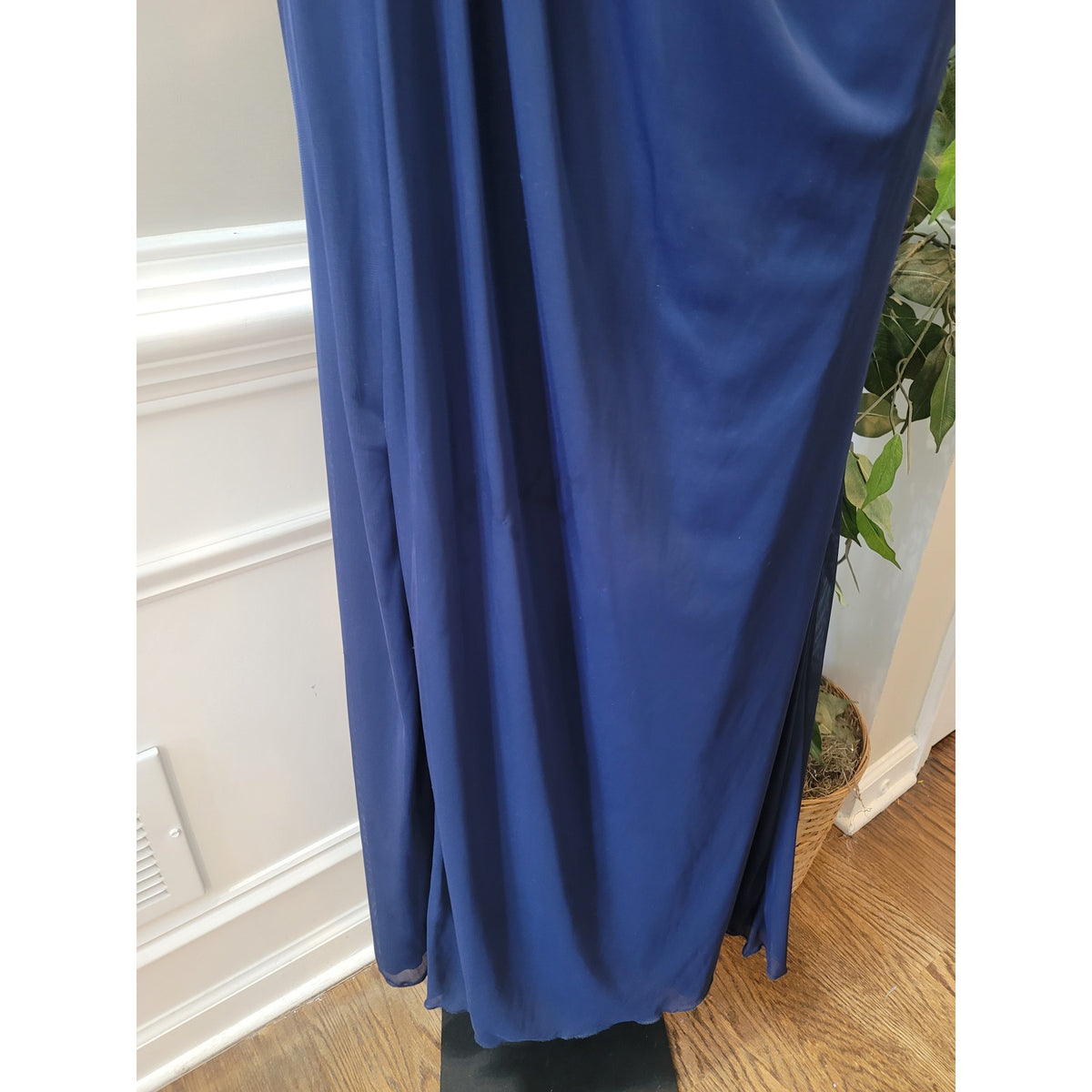 David's Bridal Maxi Dress Women's Size 2 Navy Blue 100% Polyester Halter Neck