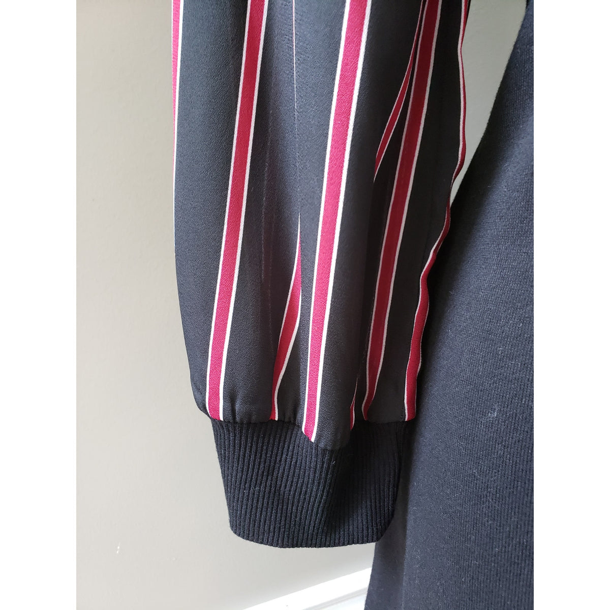 Luxology Knee Length Shift Dress Womens Small Black Striped Cotton Round Neck