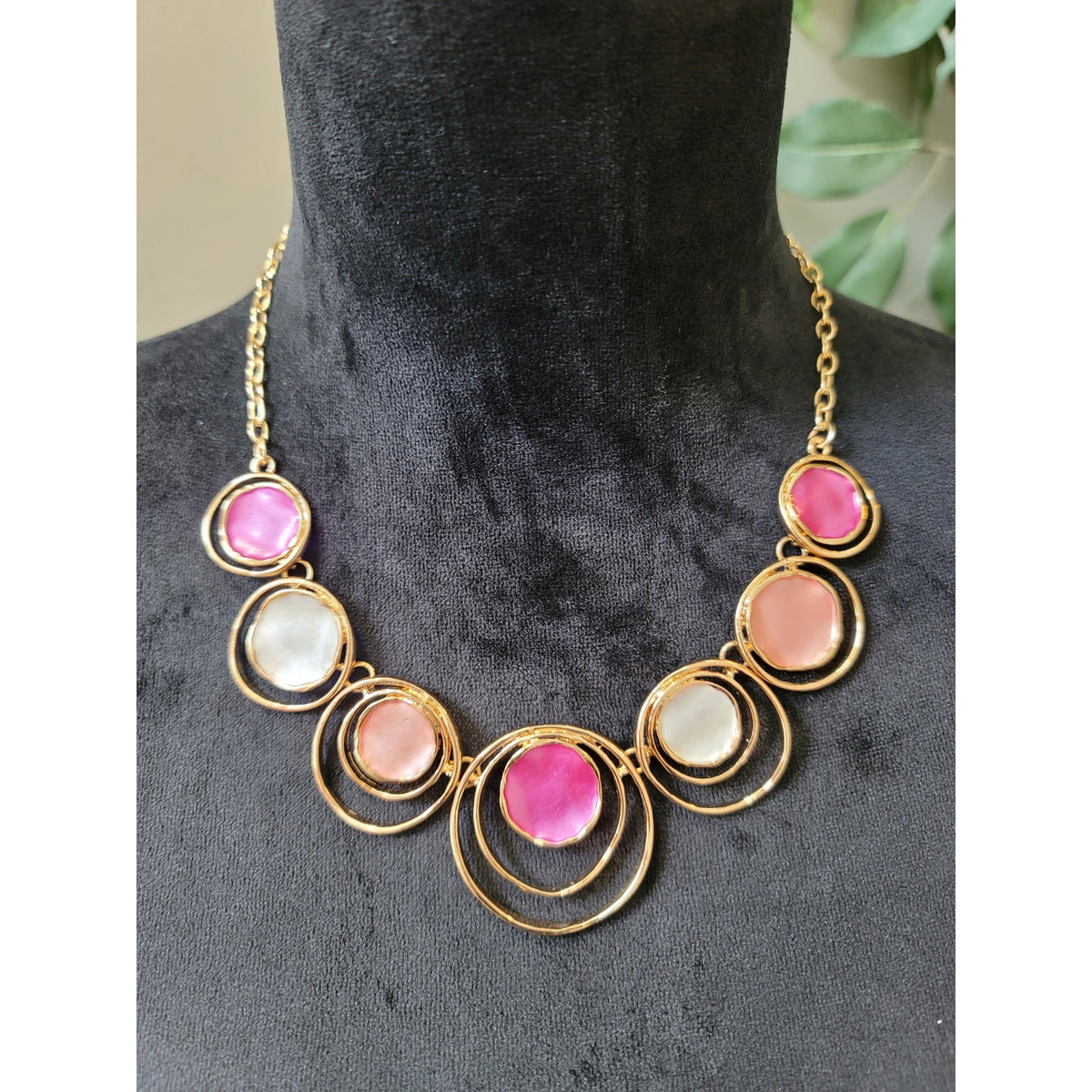 Women's Gold Chain Statement Necklace With Pink White And Peach Resin Circles