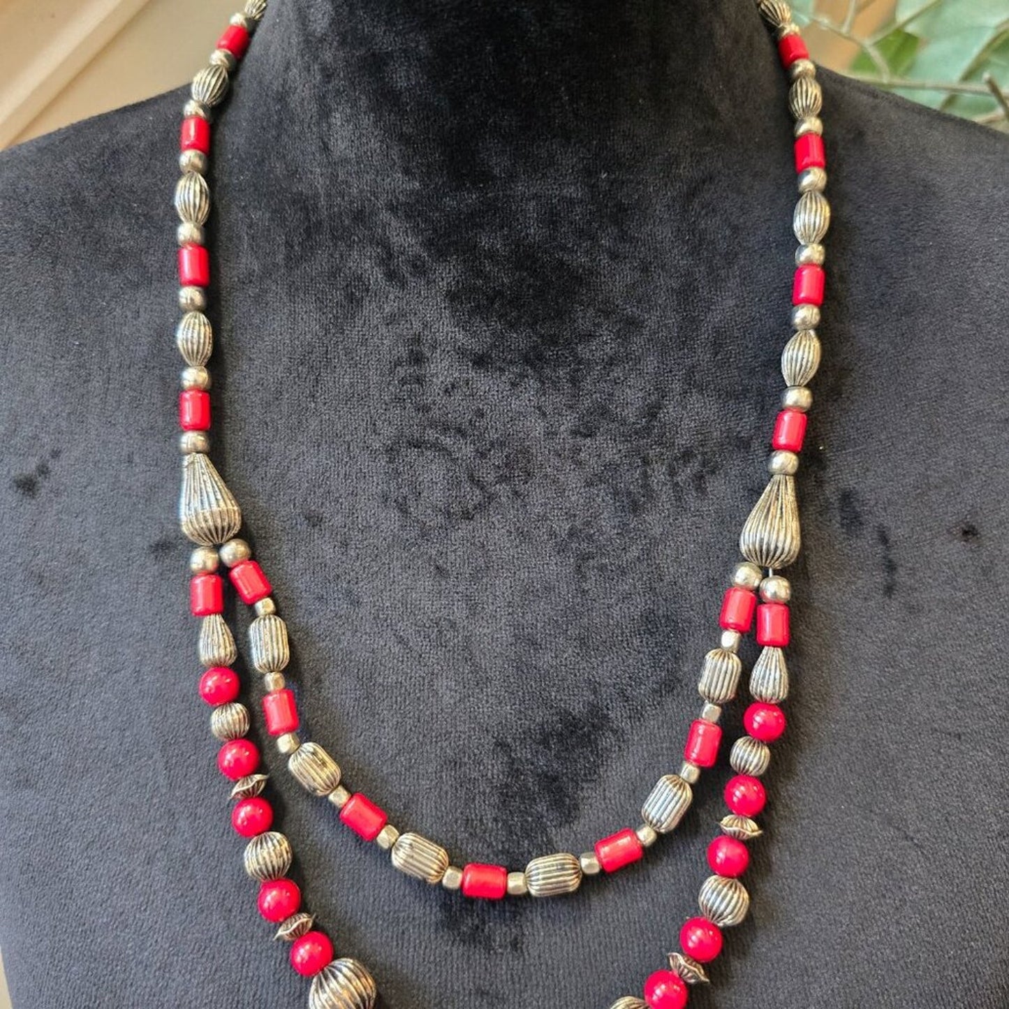 Womens Fashion Red & Silver Pearl & Metal Beaded Necklace with Lobster Clasp