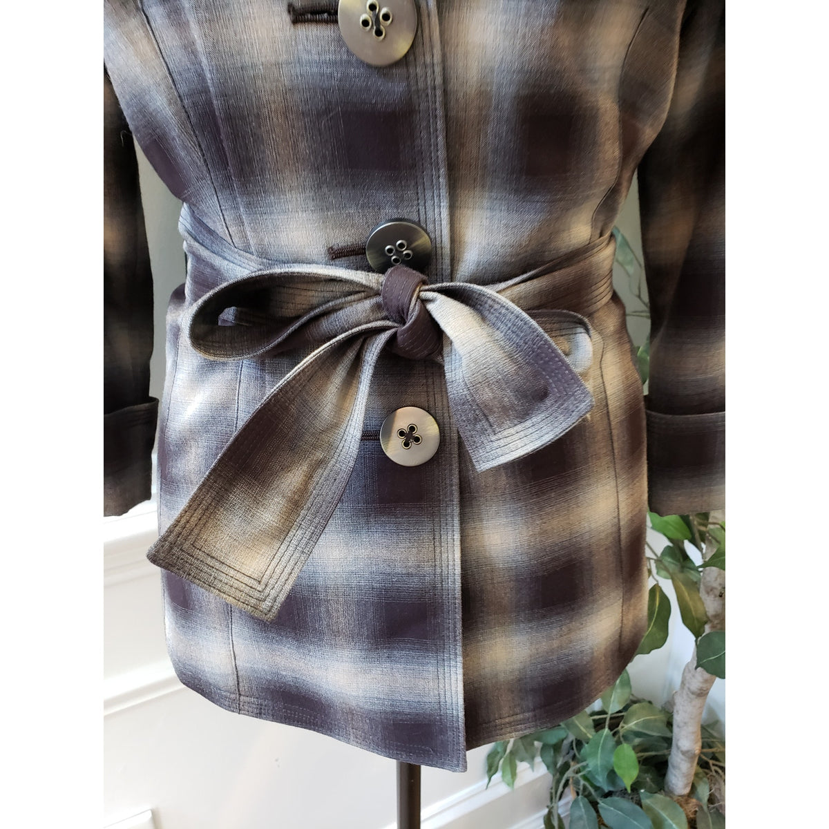Signature by Larry Levine Jacket Womens Small Purple Plaid 3/4 Sleeve Tie Belted