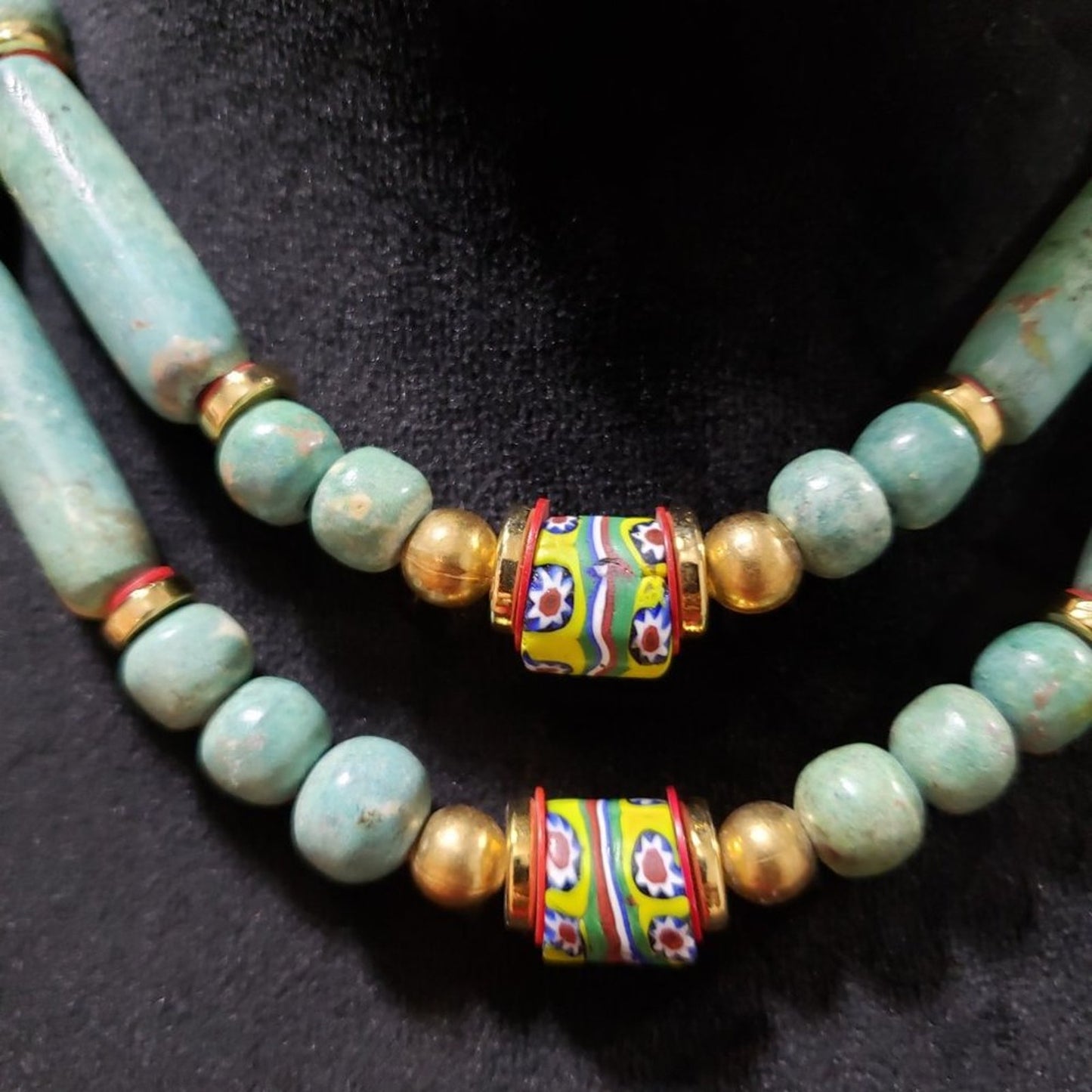 Womens Fashion Glass Round Jewelry Beaded Collar Necklace with Lobster Clasp