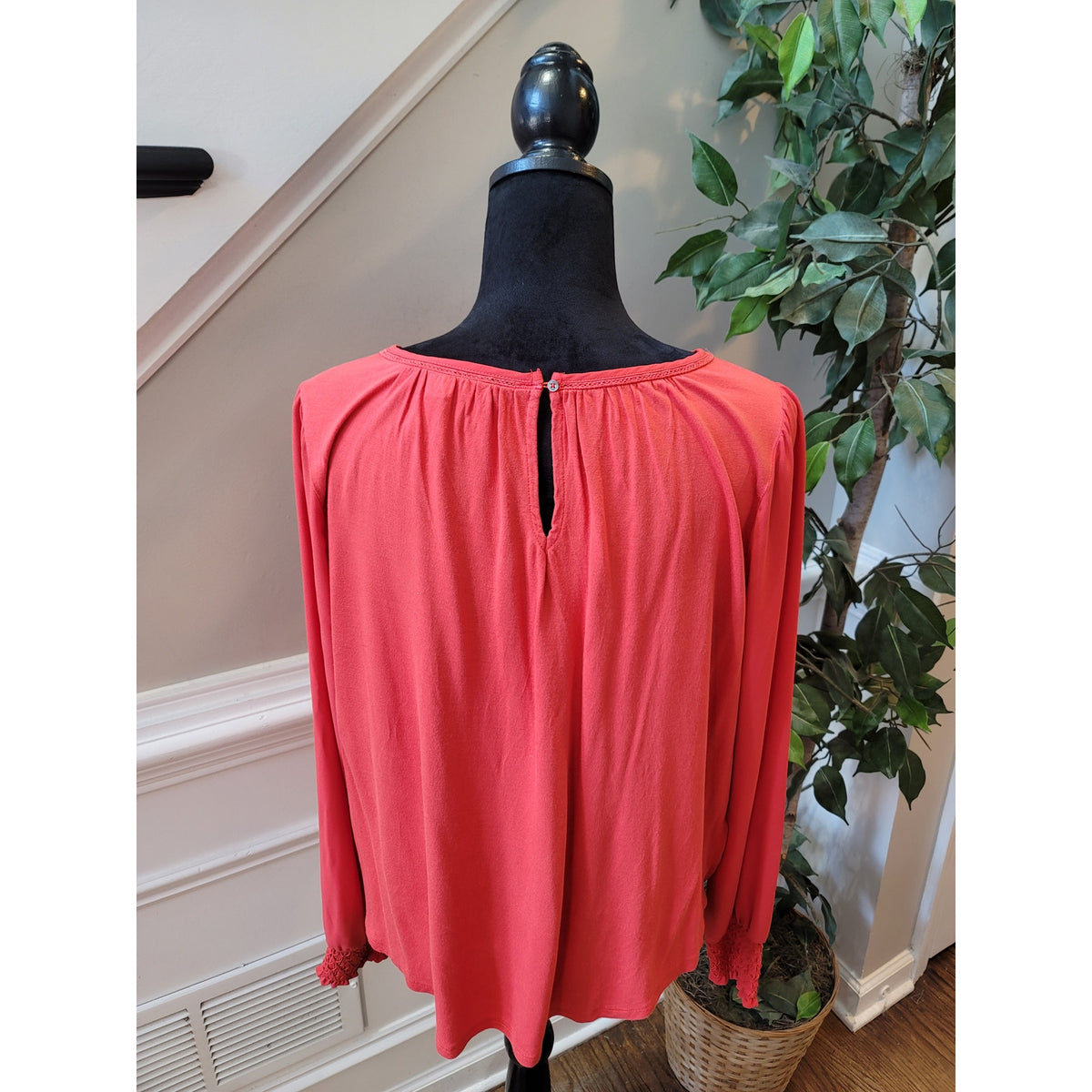 Loft Blouse S Red Ruched Boat Curved Hem Keyhole Back Bishop Sleeve Pullover