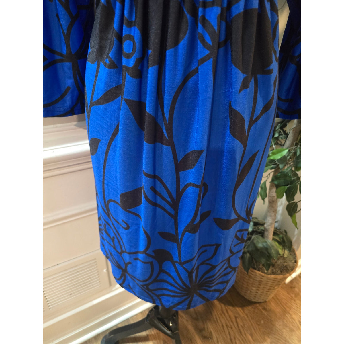 R&B Collection Midi Dress Women's 1X Blue Floral Casual Loose Fit Long Sleeves