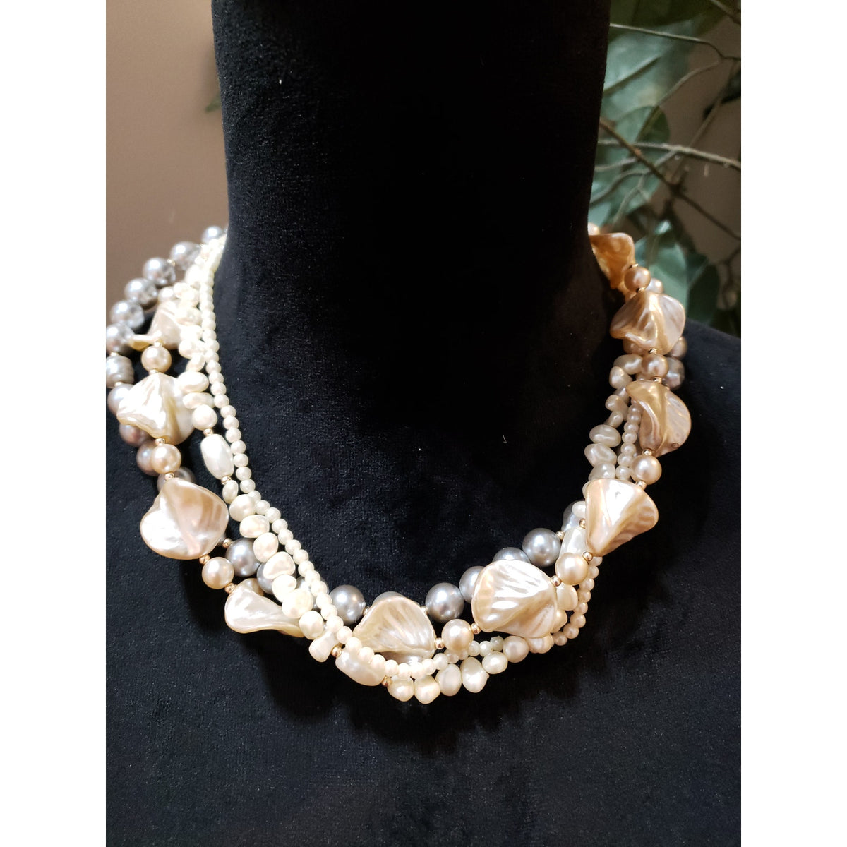 Womens 4 Strand Abalone Shell Faux Pearl Beads Necklace Jewelry w/ Spring Ring
