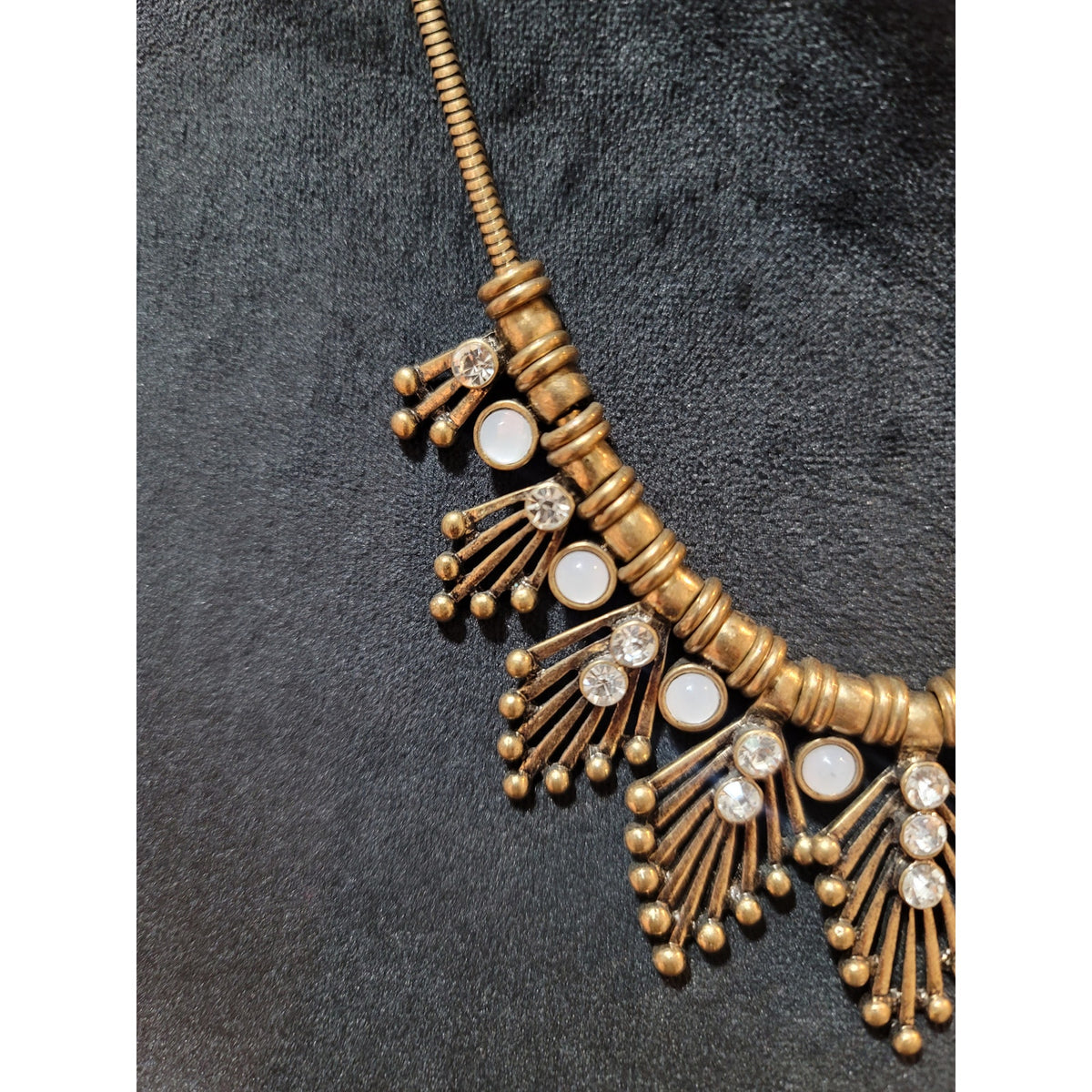 Women's Antique Gold Statement Necklace With White Stones And Lobster Clasp Lock