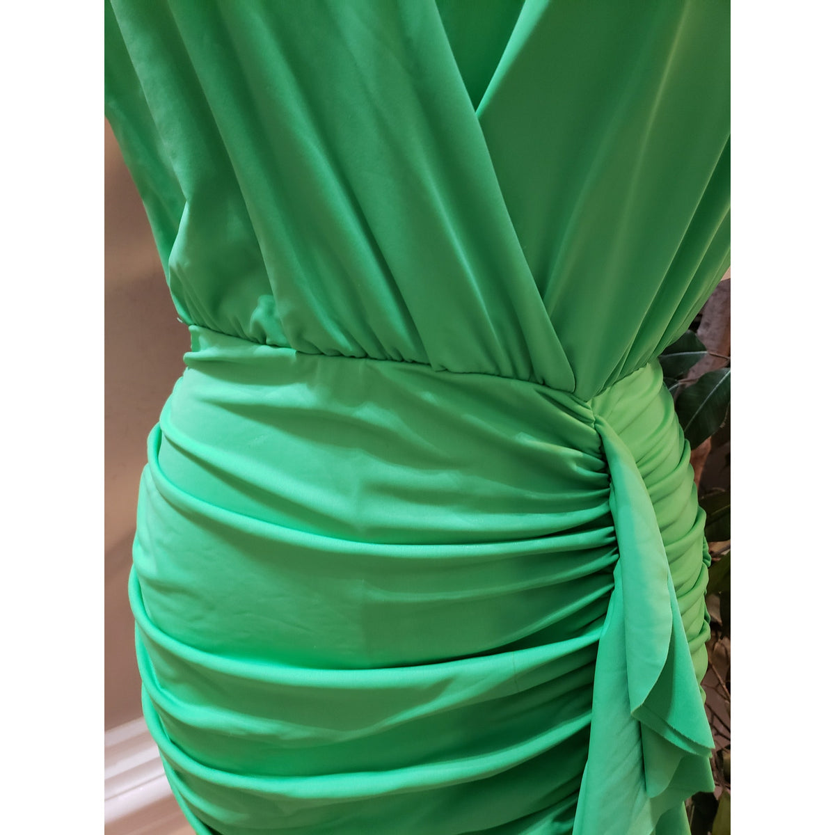 Meek Bodycon Dress Womens L Green Ruched Pleated Knee Length Sleeveless V Neck