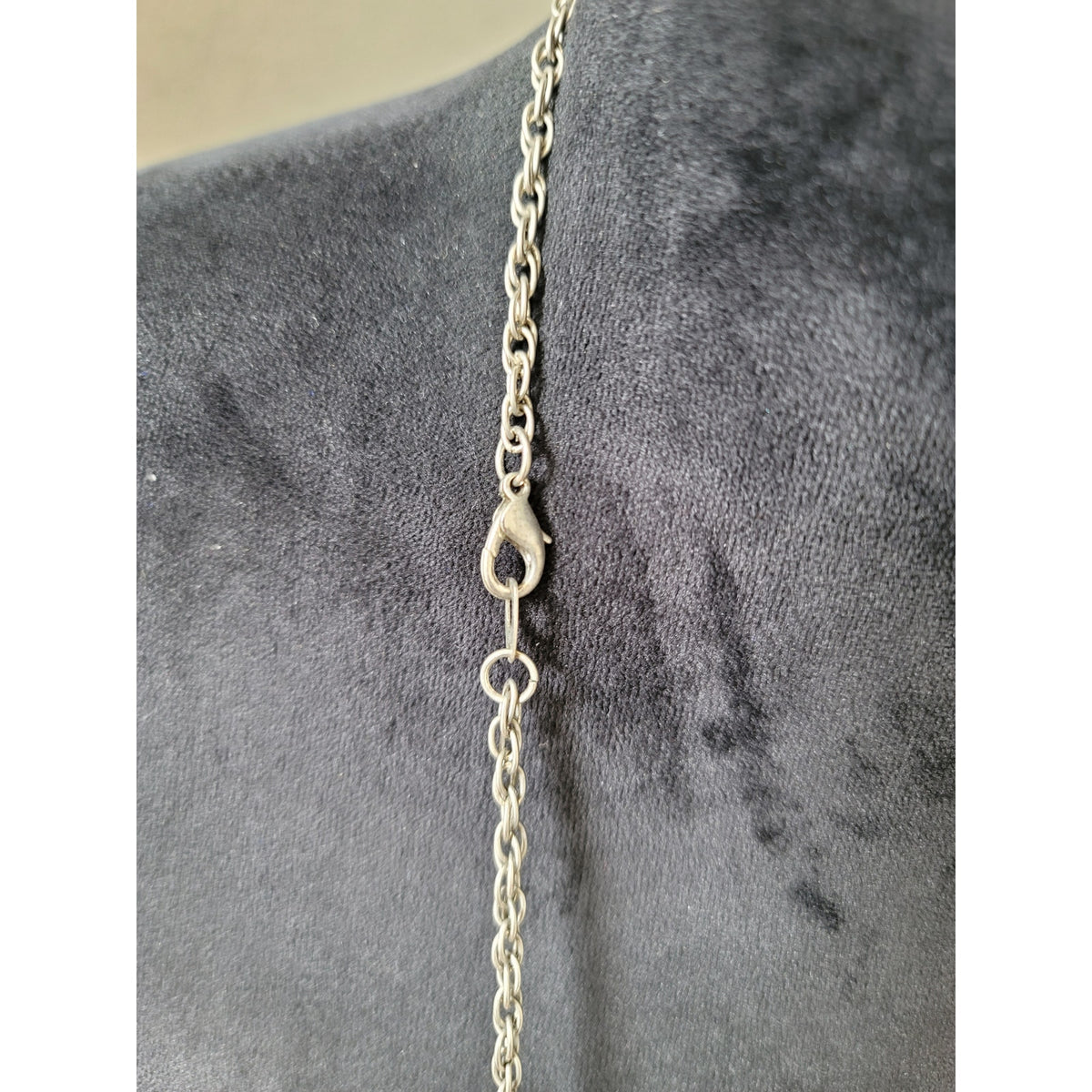 Women's Silver Chain Necklace With Blue Speckled Beads And Lobster Claw Lock