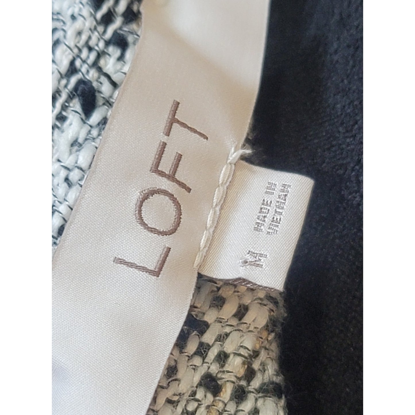 LOFT Short Sleeve Sweater Women Size M Black White Tweed Knit Blouse Workwear