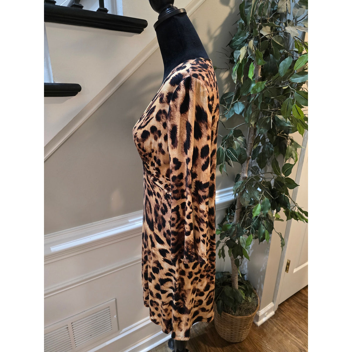 Debbie Katz Leopard Print Dress Women's Medium Brown Black V-Neck Long Sleeves