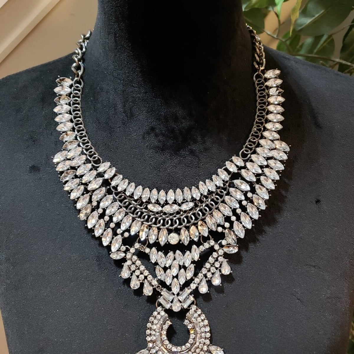 Womens Fashion Clear White Crystal Stone Link Chain Necklace with Lobster Clasp