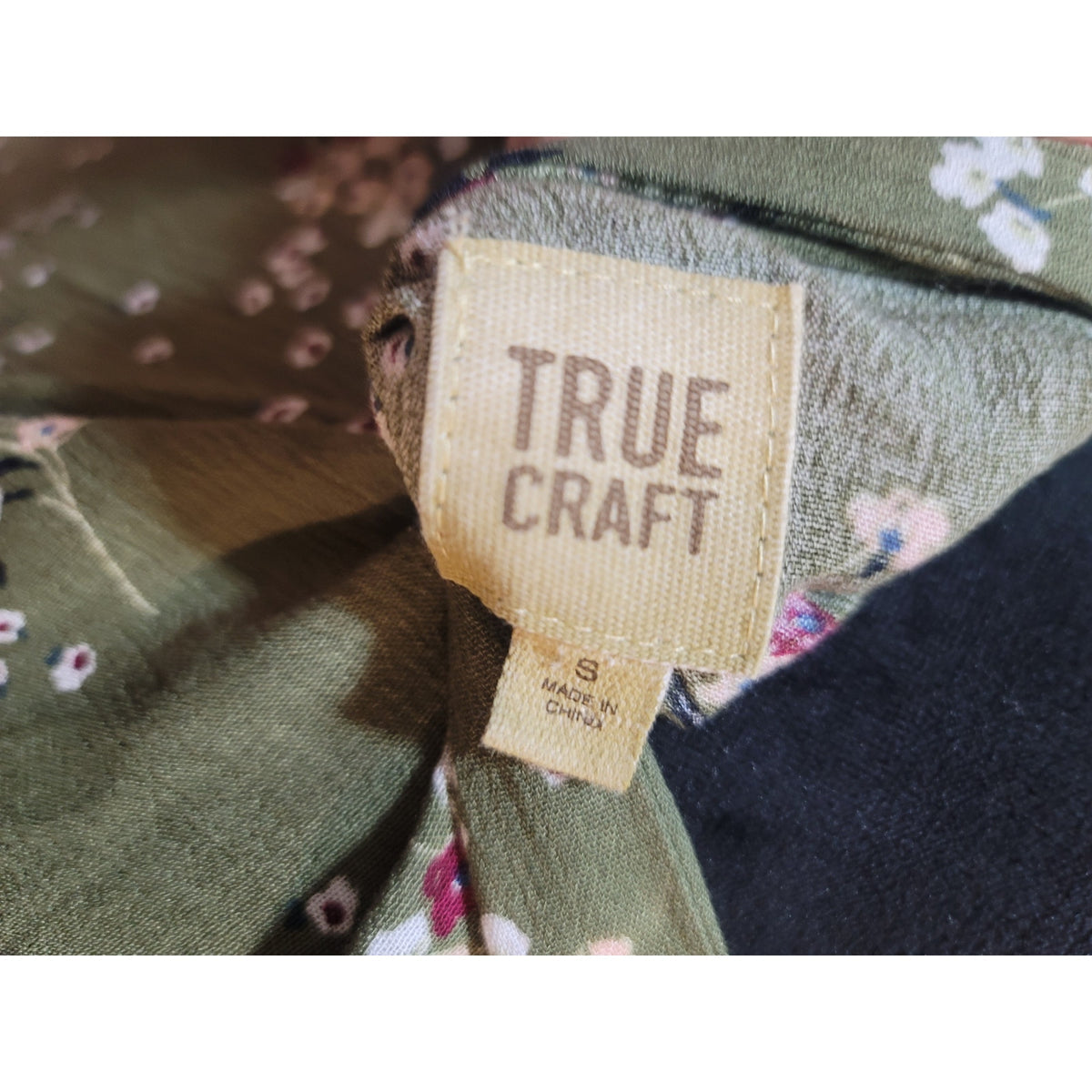 True Craft Bomber Jacket Women Small Olive Green Floral Slash Pocket Long Sleeve