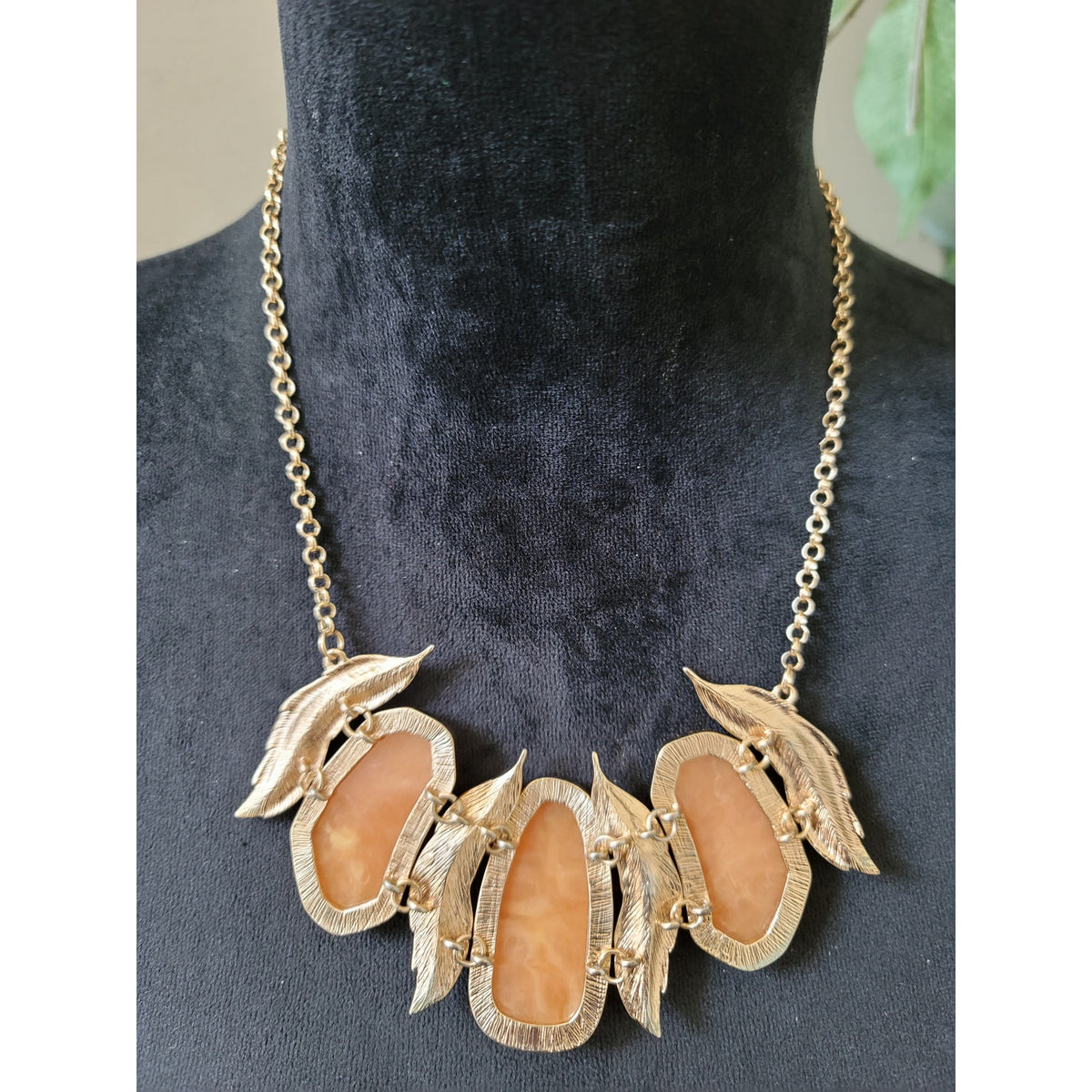 Women Gold Chain Statement Necklace With Orange Gemstones And Lobster Clasp Lock