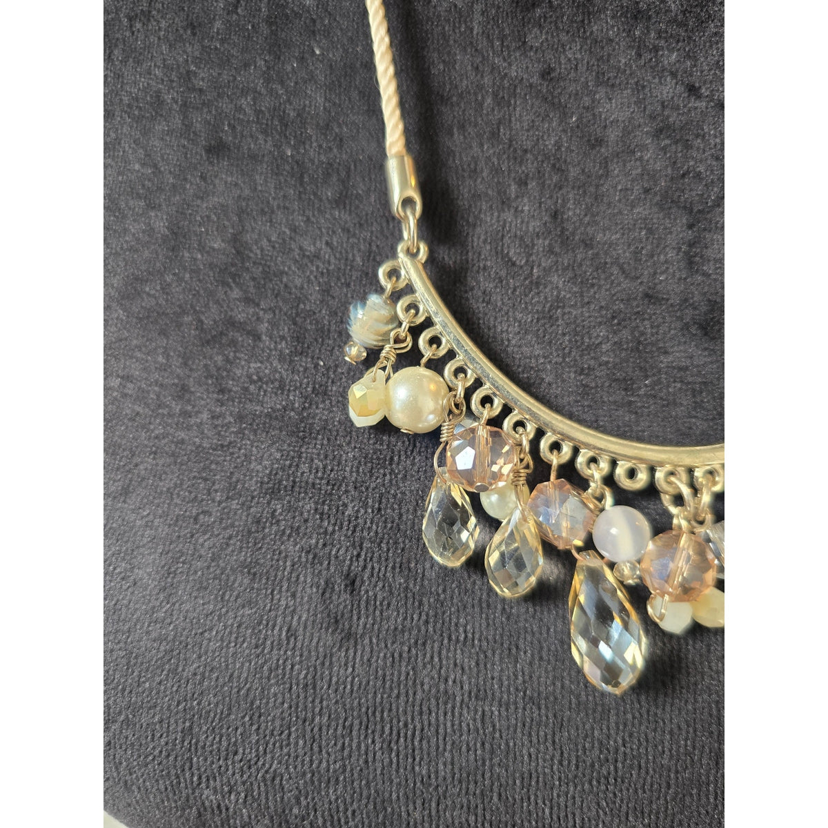 White House Black Market Gold Tone Champagne Crystal Teardrop Beaded Necklace