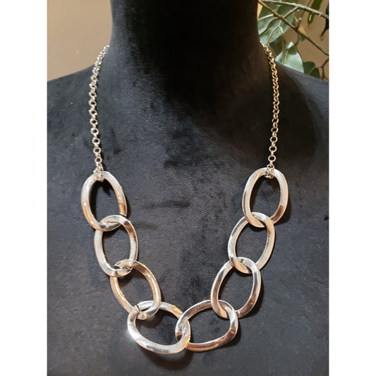 Womens Fashion Silver Tone Link Bound Oval Circles Statement Necklace w/ Lobster