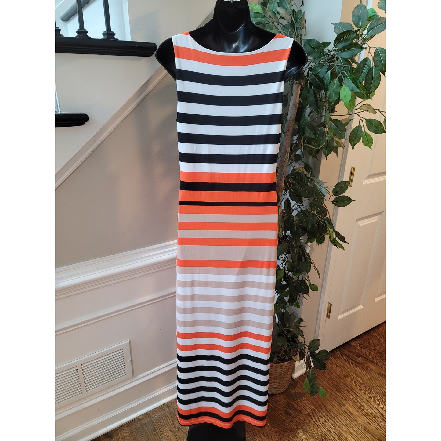 Jessica Howard Maxi Dress Women’s Small Black Orange White Striped Sleeveless