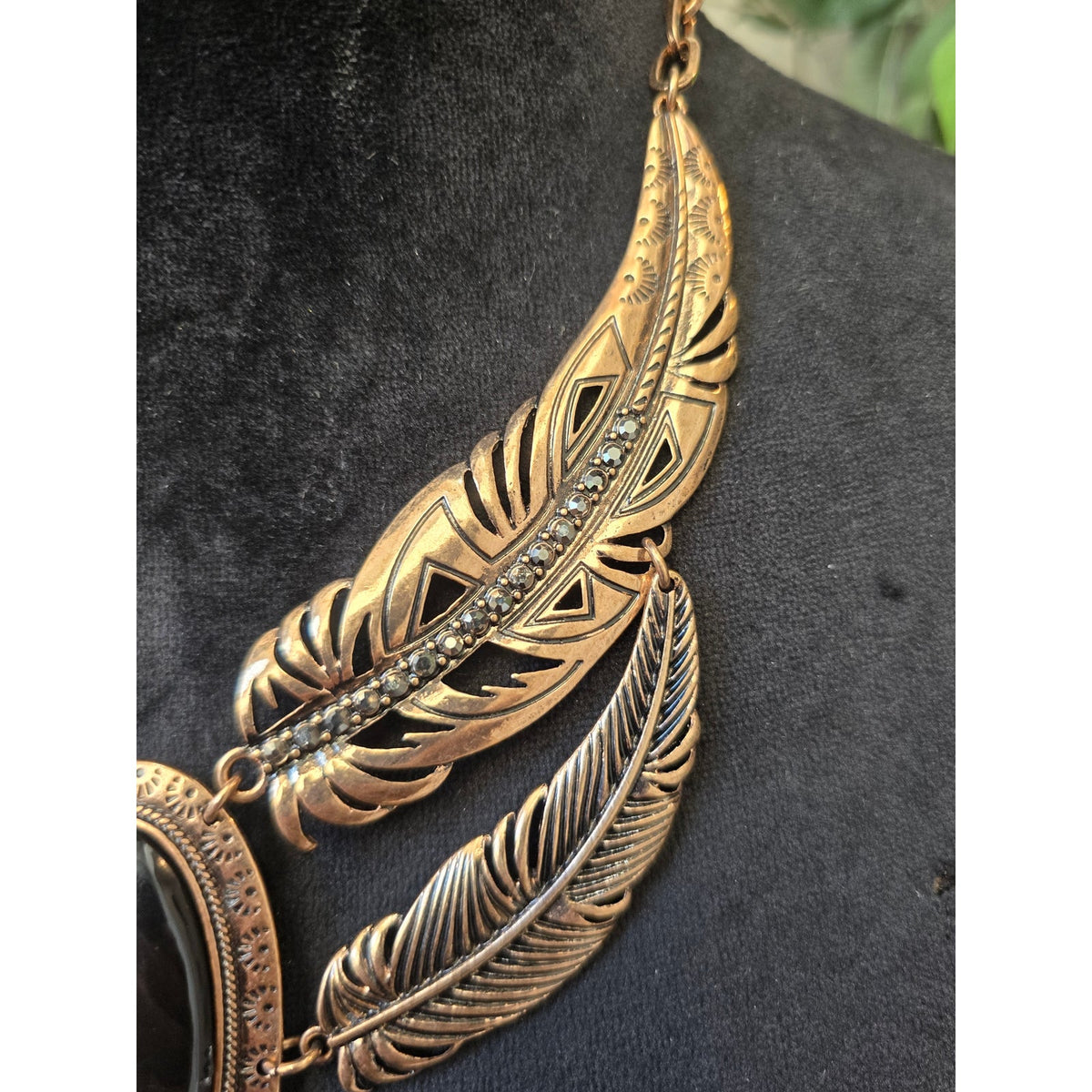 Mia Collection Gold-tone Layered Feather Black Onyx Necklace & Earrings Set