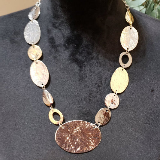 Womens Multi Tone Large Hammered Link Boho Necklace Jewelry with Lobster Clasp