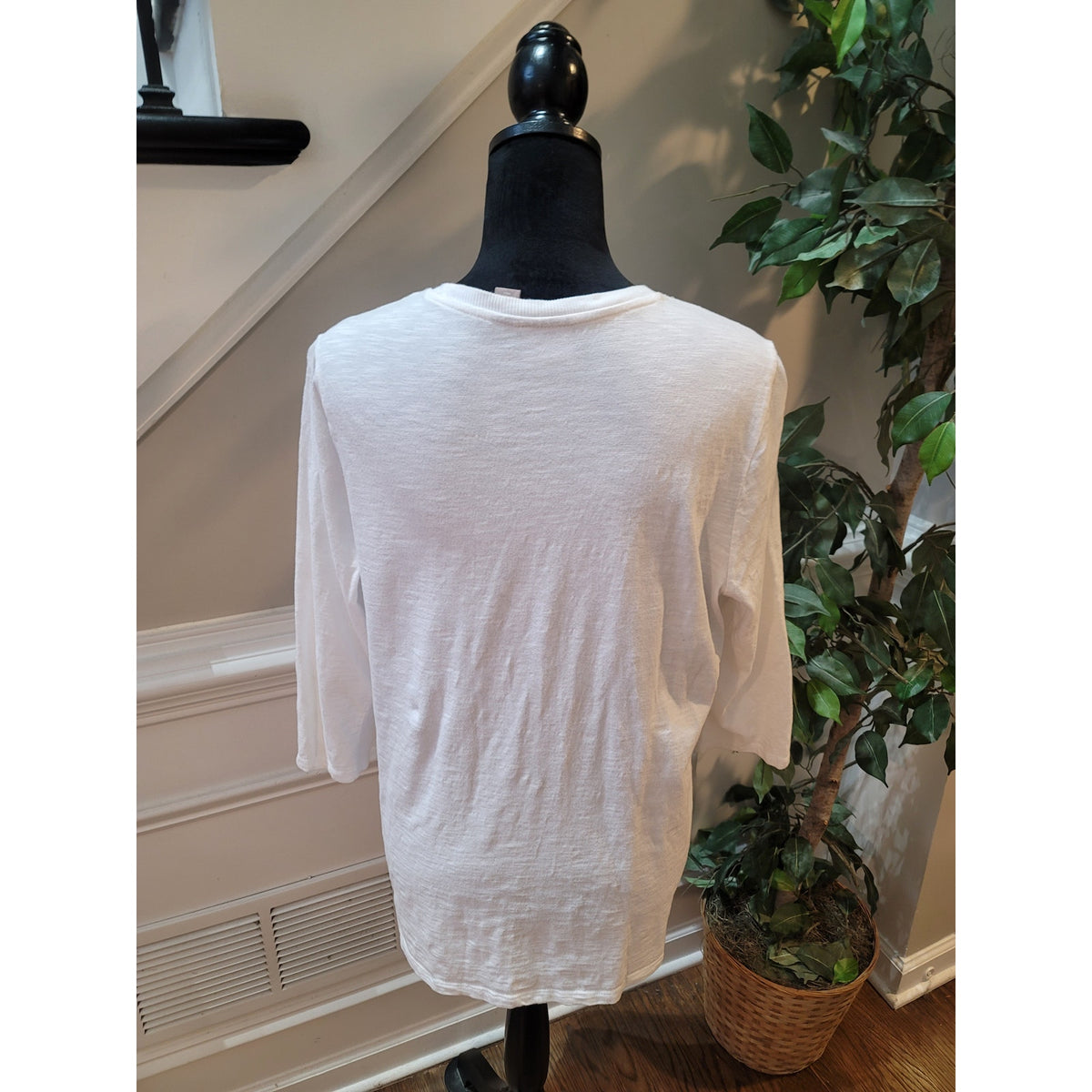Chico's Ultimate Blouse Women's L White Cotton Crew Neck 3/4 Sleeve Pullover Tee
