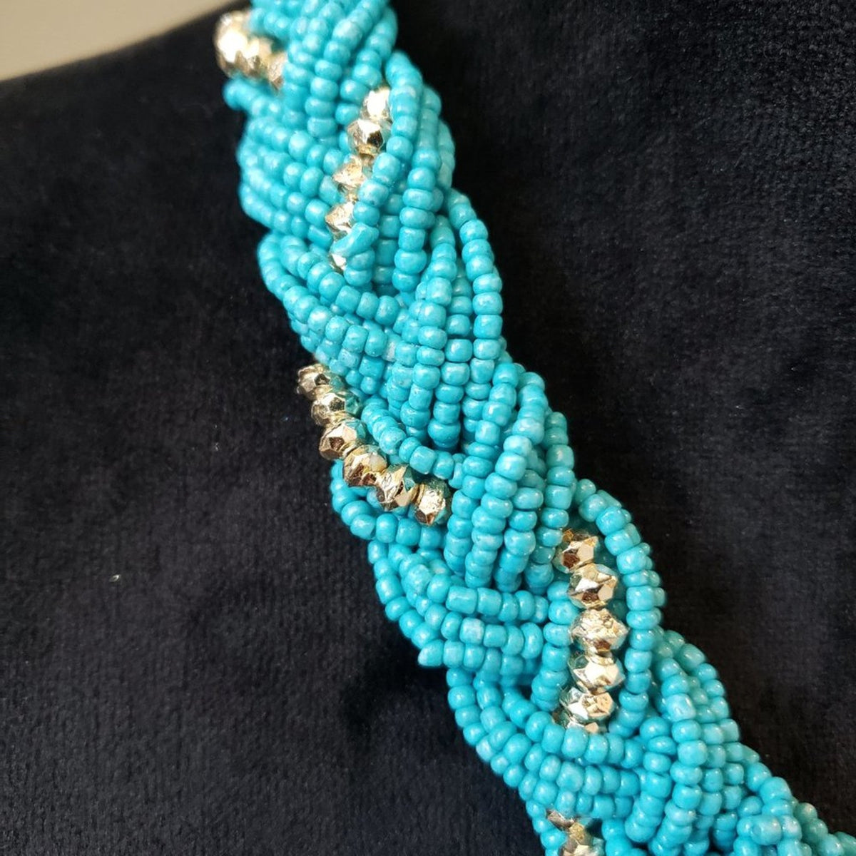 Womens Fashion Turquoise Choker Small Beaded Collar Necklace with Lobster Clasp