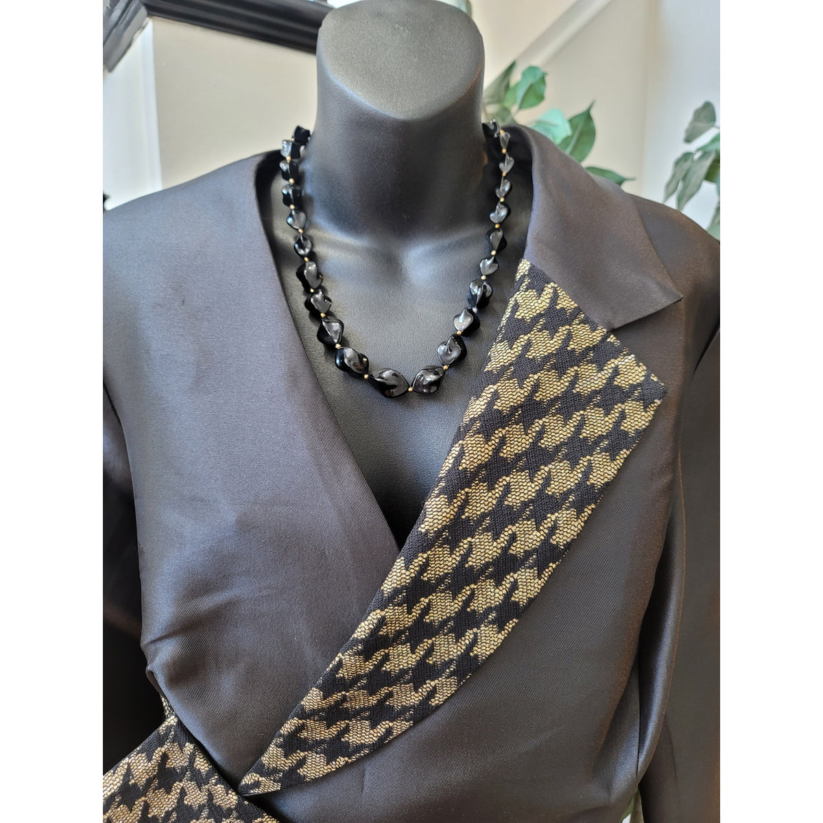 EY Boutique Skirt Suit Women's SZ 16 Black/Tan Houndstooth Fully Lined Fold Cuff