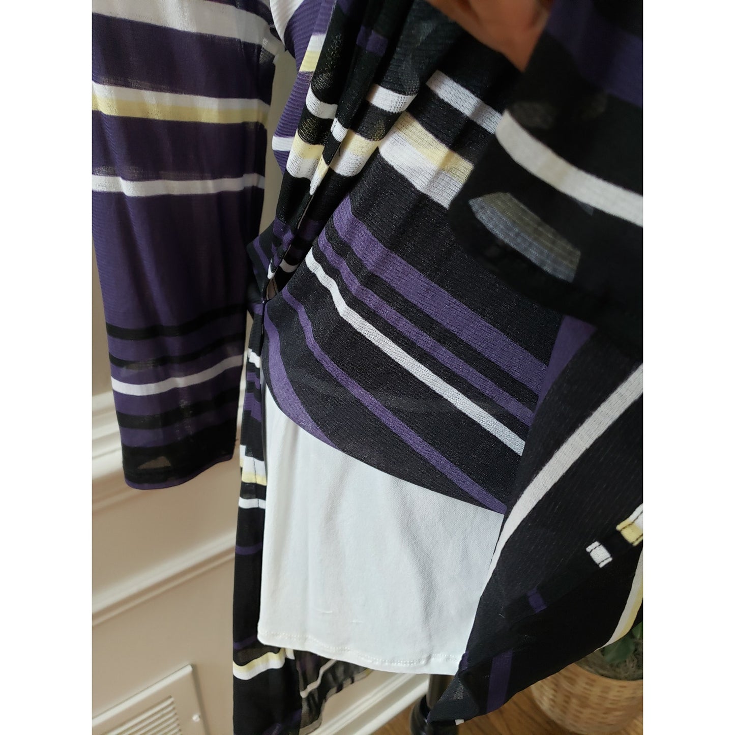 Alfani Top Blouse Women's Size XL White & Purple Striped Long Sleeve Round Neck