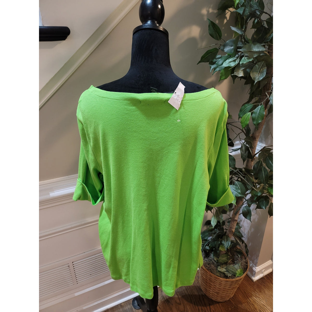 Lauren Ralph Lauren Blouse Top Womens SZ 1X Lime Green Shoulder Zipper Boat Neck