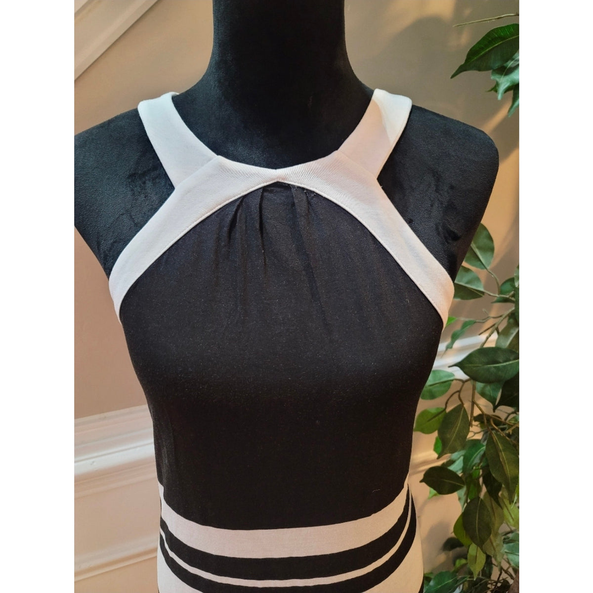 International Concepts Tank Top Women's SZ XXL White/Black Striped Halter Neck