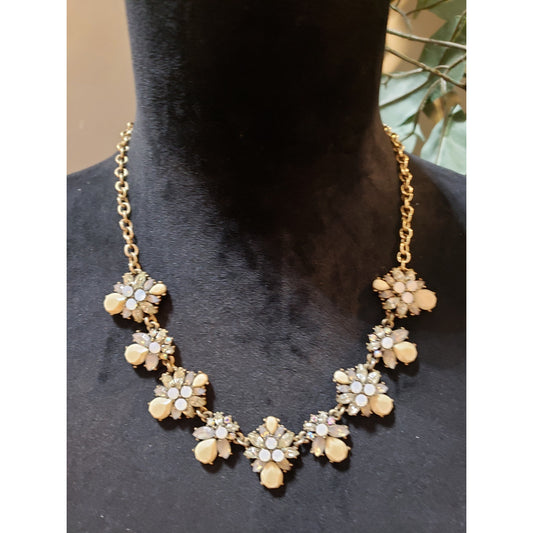 Womens Fashion Gold Tone Multi Faceted Resin & Crystal Floral Statement Necklace