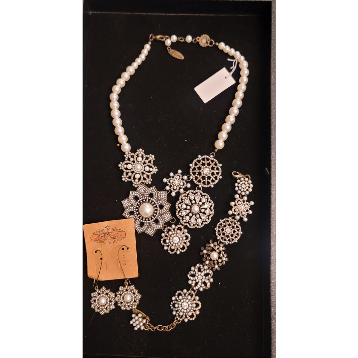 Plunder Pearl Flower Necklace, Earrings Bracelet Set Handmade Vintage Jewelry