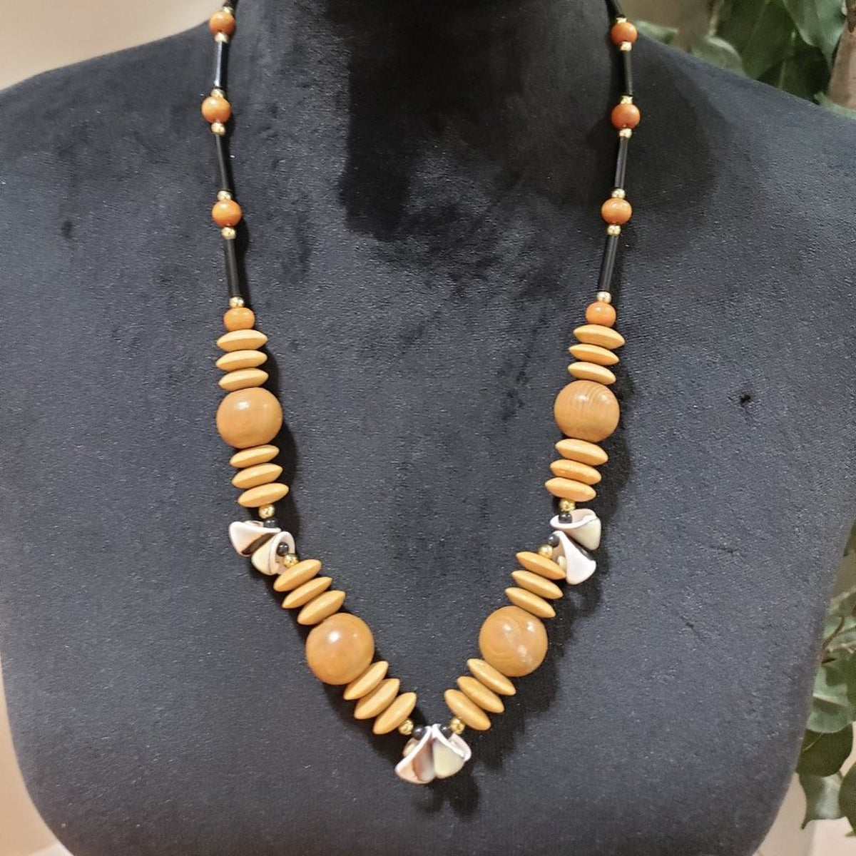 Womens Fashion Minimal Boho Chic Bakelite Beaded Long Necklace w/ Lobster Clasp